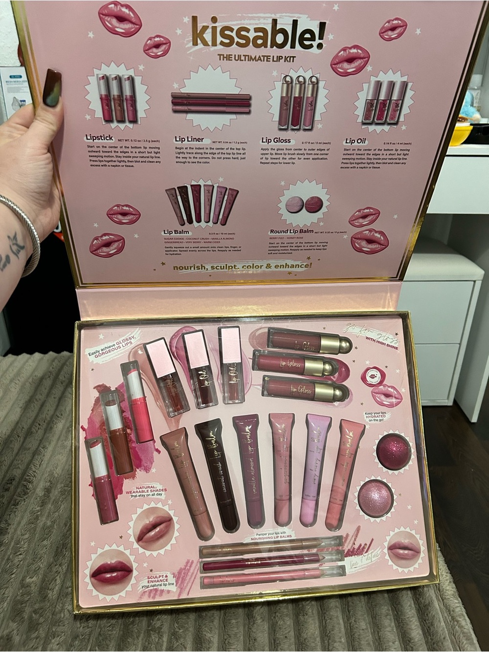 XOXO Multi-Shade Lip Set – Pink, Nude & Berry Mix - Picture 3 of 3